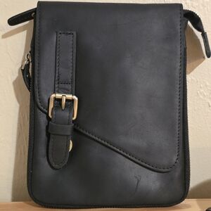 Mens Black Leather Shoulder Bag Belt Bag NWOT